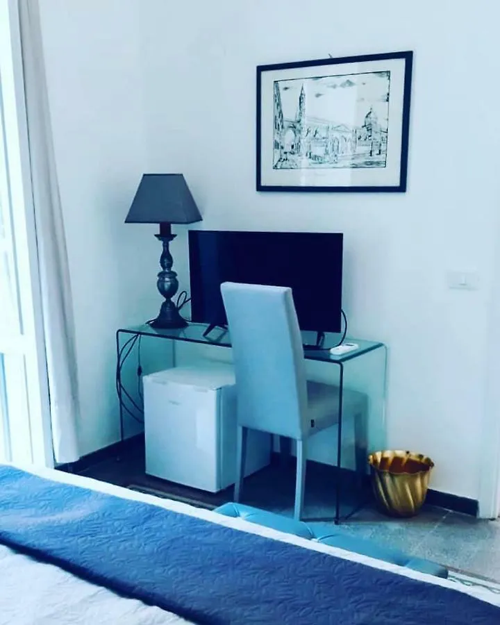 B&B Charme Centre-Ville Artistic & Literary Rooms Palerme Couette-café