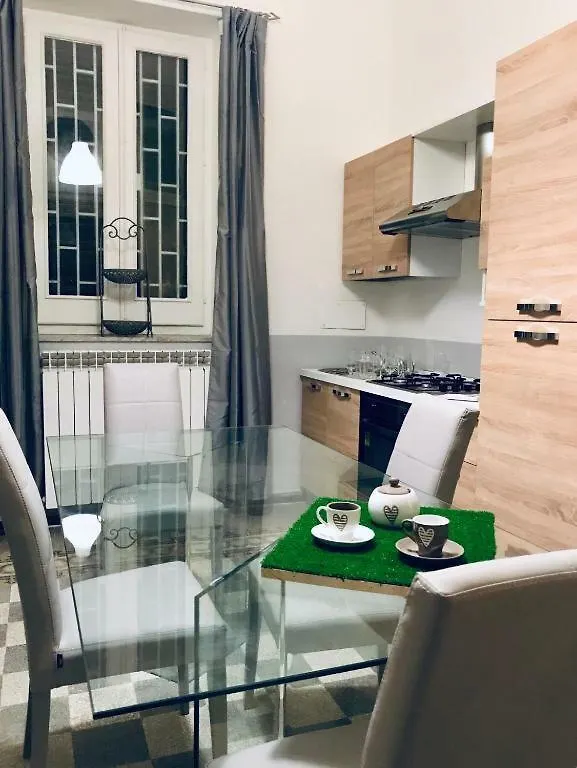 B&B Charme Centre-Ville Artistic & Literary Rooms 팔레르모
