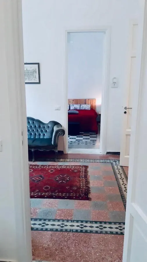 B&B Charme Centre-Ville Artistic & Literary Rooms 팔레르모 2*,